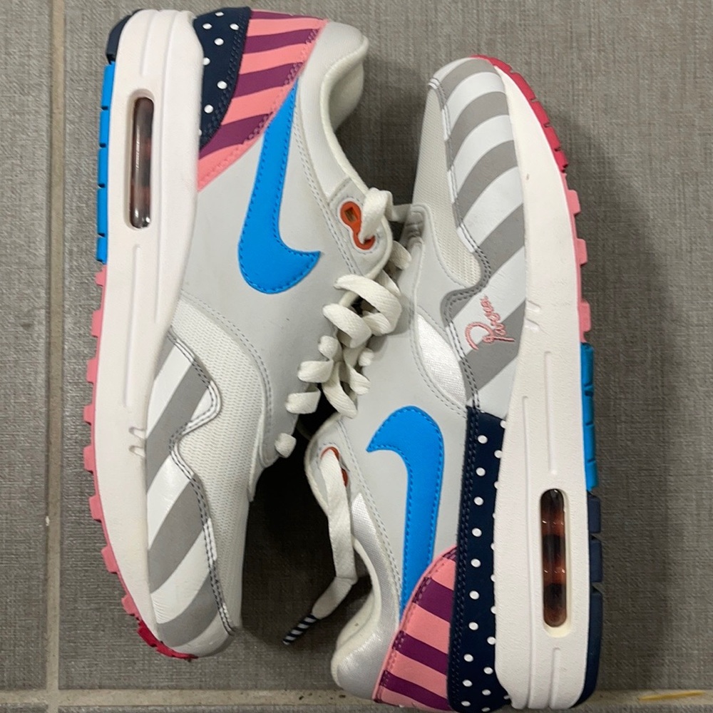 Rare Nike Air Max Parra